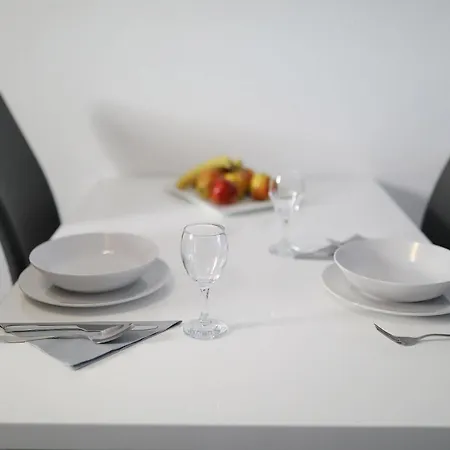 Apartment * Vir