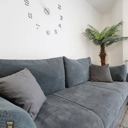 Apartment Lägenhet